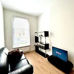 Maida Vale Serenity: 2-Bedroom