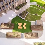 Luxury, Modern & Cosy 2 Bedroom London Apartment