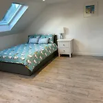Lovely Self Contained Loft Studio - 33As4