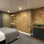 Exposed Brick Flat Finsbury Park