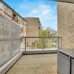 Spacious 2 Bedroom Apartment With Balcony