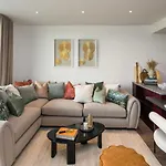 V2 3Bdr City View-Superluxury-Bigbenview-Parliament View Powerstation