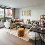 V2 3Bdr City View-Superluxury-Bigbenview-Parliament View Powerstation