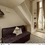 Live The London Life In Notting Hill