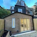 A Beautiful Terraced House In Central London