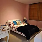 Whole Flat, Centrally Located, Light & Airy