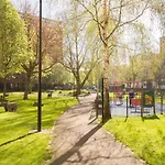 Chic 1 Bed Studio Flat In Popular Bloomsbury