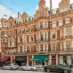 Bond Street Mayfair Penthouse Sleeps Up To 6