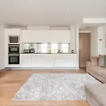 Arcore Premium Apartments: Mayfair