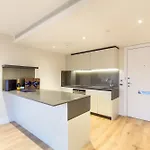 Studio Come 1 Bed Flat In Vauxhall Next To Battersea