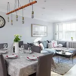 Spacious Quiet 4Bedrooms 6Beds House With Private Garage 5Min Walk To Paddington Station
