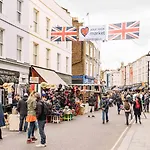 Portobello Road Artistic Studios \'Budget\'