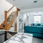 Exceptional Whole House Chelsea With Roof Terrace