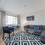 Nell Gwynn House Apartment