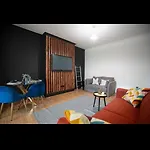 Neasdon\'S Guest Nest- 7 Mins Drive To Wembley Stadium