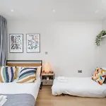 Tabard House Apartment London Bridge In City Of London
