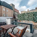 Exceptional Whole House Chelsea With Roof Terrace