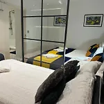 Amazing Cosy Apartment, Next To O2 Arena And Close To London Excel, Secure Parking