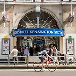 Casa Italia Near Hyde Park & Kensington High Street - Wifi & Washing Machine - Free Luggage Storage Available Nearby