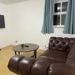 2Bed Cozy Spacious Apartment - 15Min To Canary Wharf O2 Excel Central London