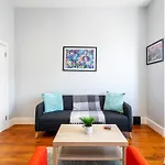 Refurbished Stjohns Hill Apartment