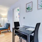 Gorgeous 1 Bedroom Property