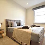 Stunning 2 Bed Apartment