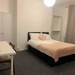 Warren Street Guest House