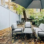 Chelsea - 2Bed Apartment - Sleeps 4 - Pet Friendly