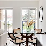 The Wembley Park Gem - Lovely 2Bdr Flat With Balcony