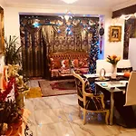 Cheerful 4 Bedroom House With Garden Free Parking