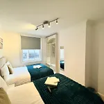 Downtown Chic Private Bedrooms In King\'S Cross 4