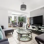 The Clapham Villa