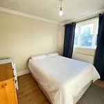 Room In Rectory Road