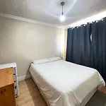 Room In Rectory Road