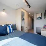Cozy City Living Ensuites In Trendy Wick Park Student Accommodation