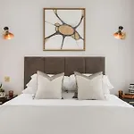 Luxury 2-Bed Hyde Park Apartment - Ac - Sleeps 6