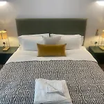 Chamber St Apartments