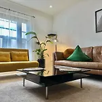 Stylish One Bedroom Flat Chancery Lane