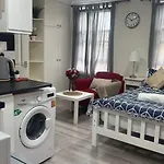 Guest And Rest 7