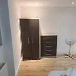 City Sparrow Apartment 2B