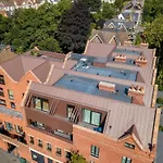 Richardson Deluxe Apartments - 3 Bed