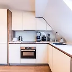 Elegant Mews Apartment