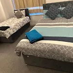 Gorgeous 5 Bedroom House