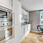 2Br Flat Next To London Eye On Lower Marsh 96A