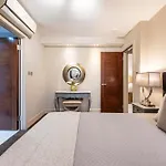 Camden Lux Apartment-Hosted By Sweetstay