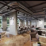 Blossom Breeze Apartment