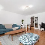 2 Bed 2 Bath Close To Big Ben
