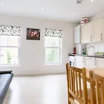 Redecorated Single Room With Shared Bathroom And Kitchen