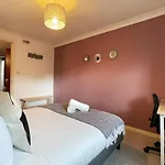 Rebecca Place At Whitechapel - 2 Double Beds, 1 Sofa Bed, Max 5 People